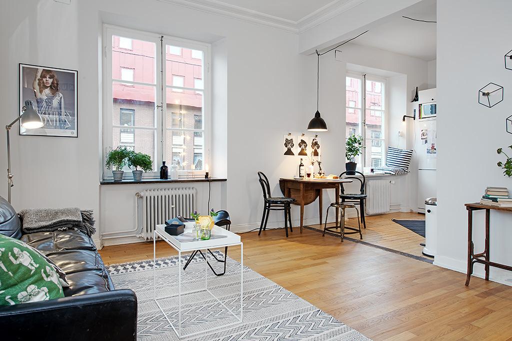 Bild från lägenheten ovanför - utan vägg mellan kök och vardagsrum