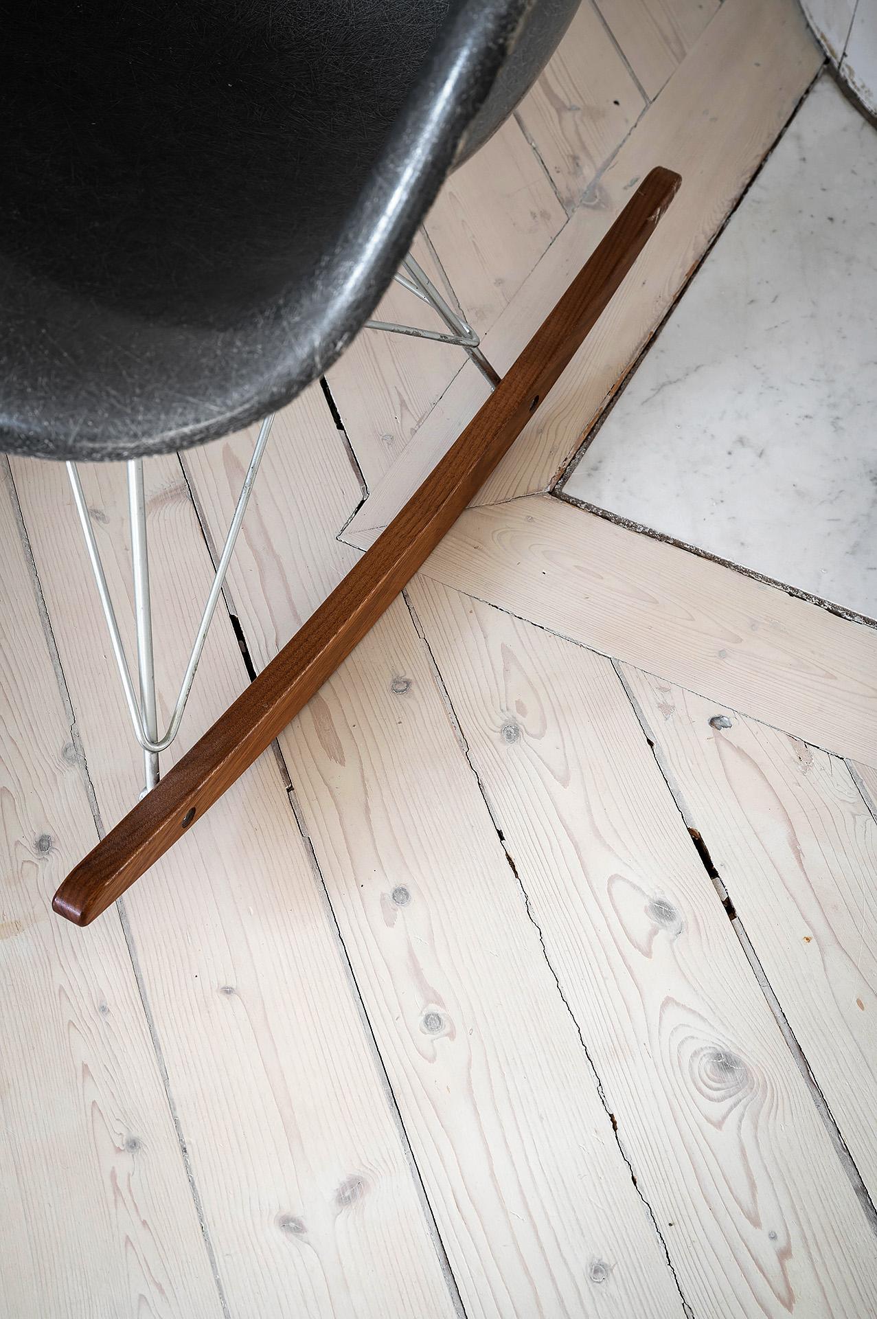 Lutade och hårdvaxoljade originalgolv