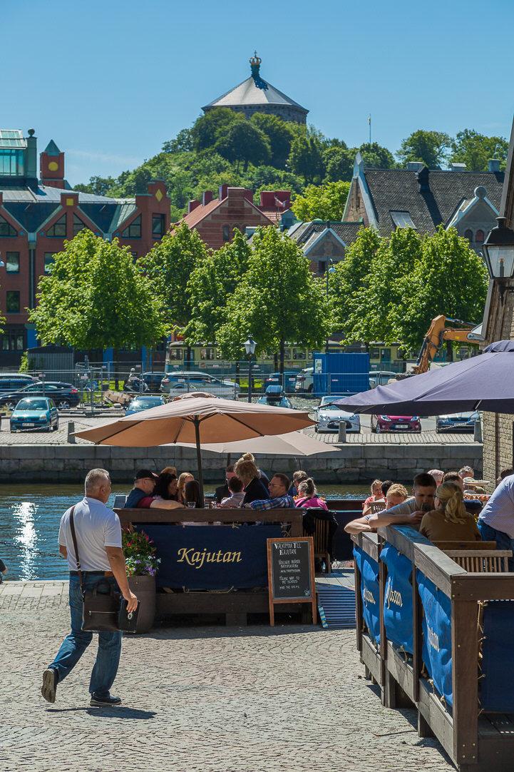 I kvarteren finns ett rikt restaurang och caféutbud