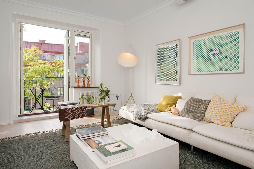 Balkongerna lät föreningen uppföra 2010