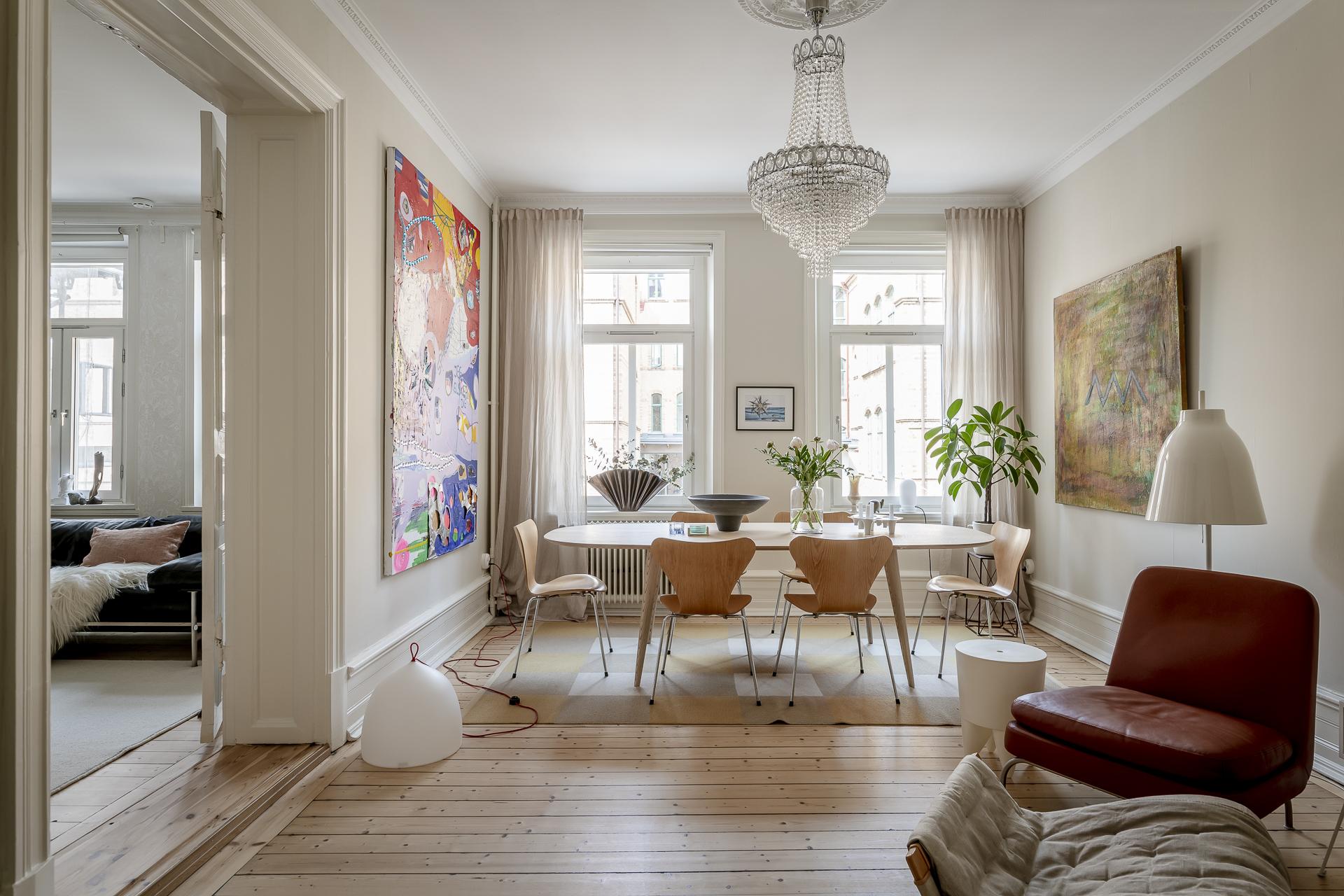 Tre meter i takhöjd och rum i fil