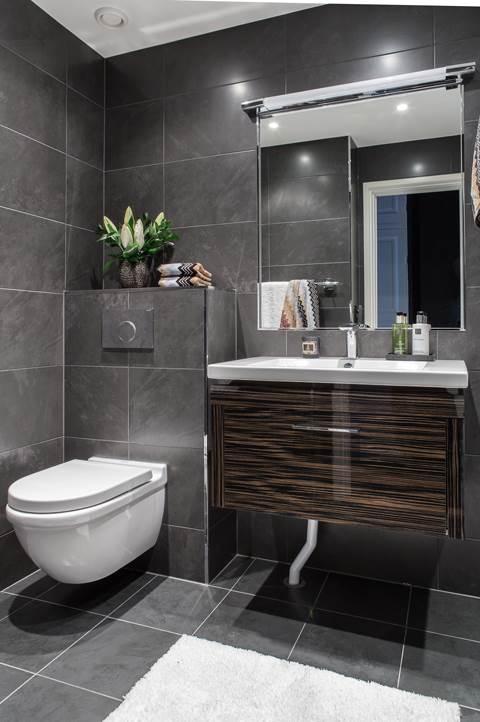 Lågupplöst Badrum med inredning från Duravit