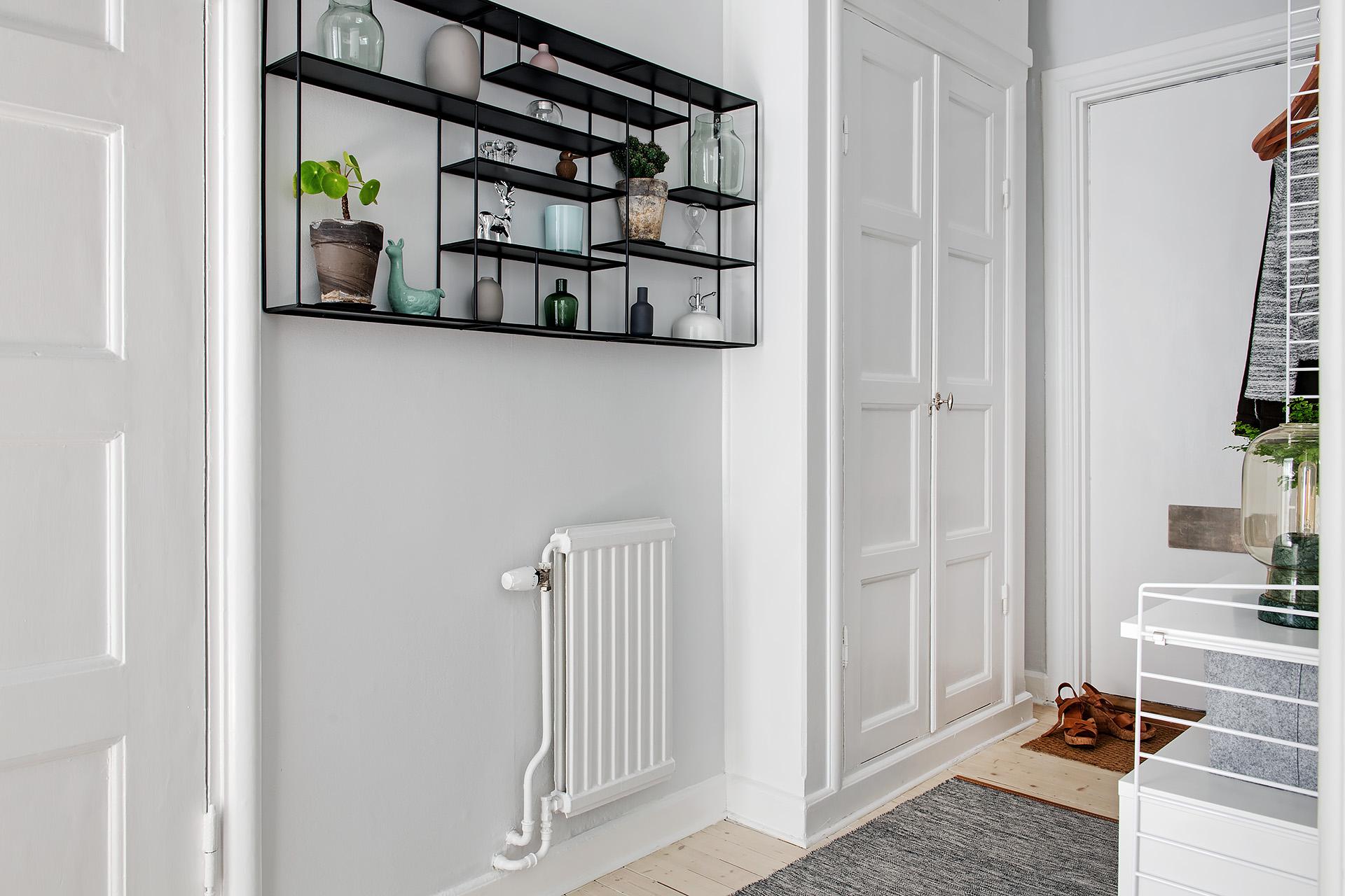 Lågupplöst Inbyggda vackra originalskåp