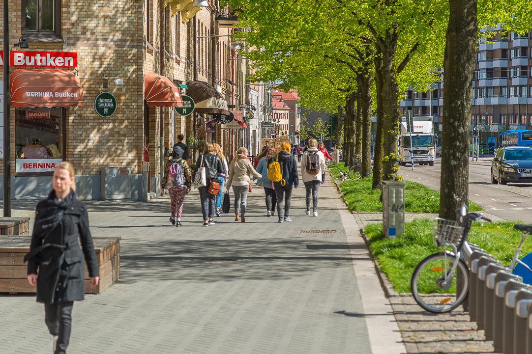 Hela Övre Husargatan har fått sig ett rejält lyft