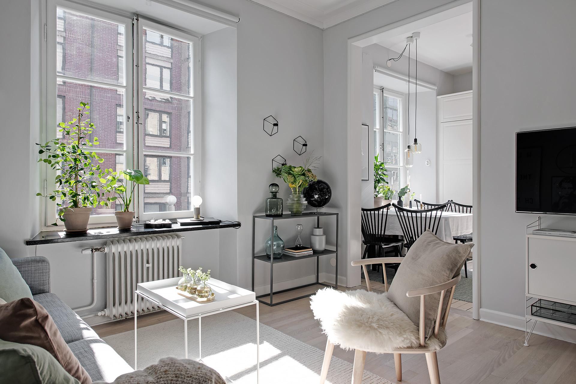 Välkommen till denna minutiöst renoverade etta!