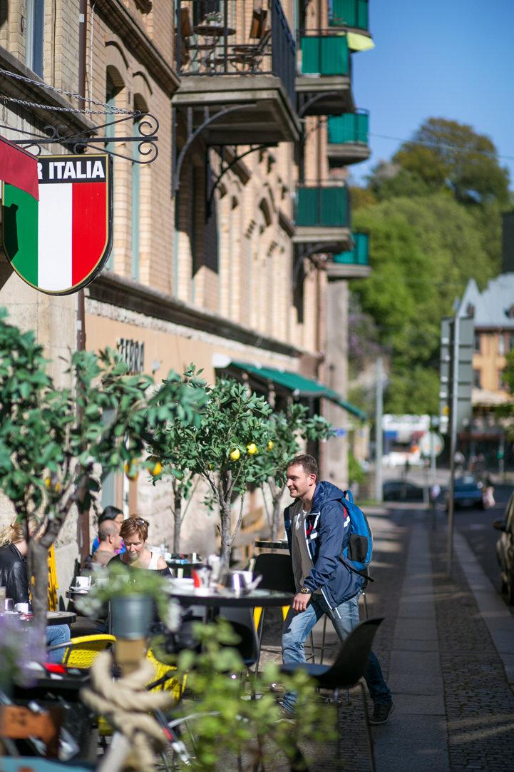 Prinsgatan är närmsta tvärgata