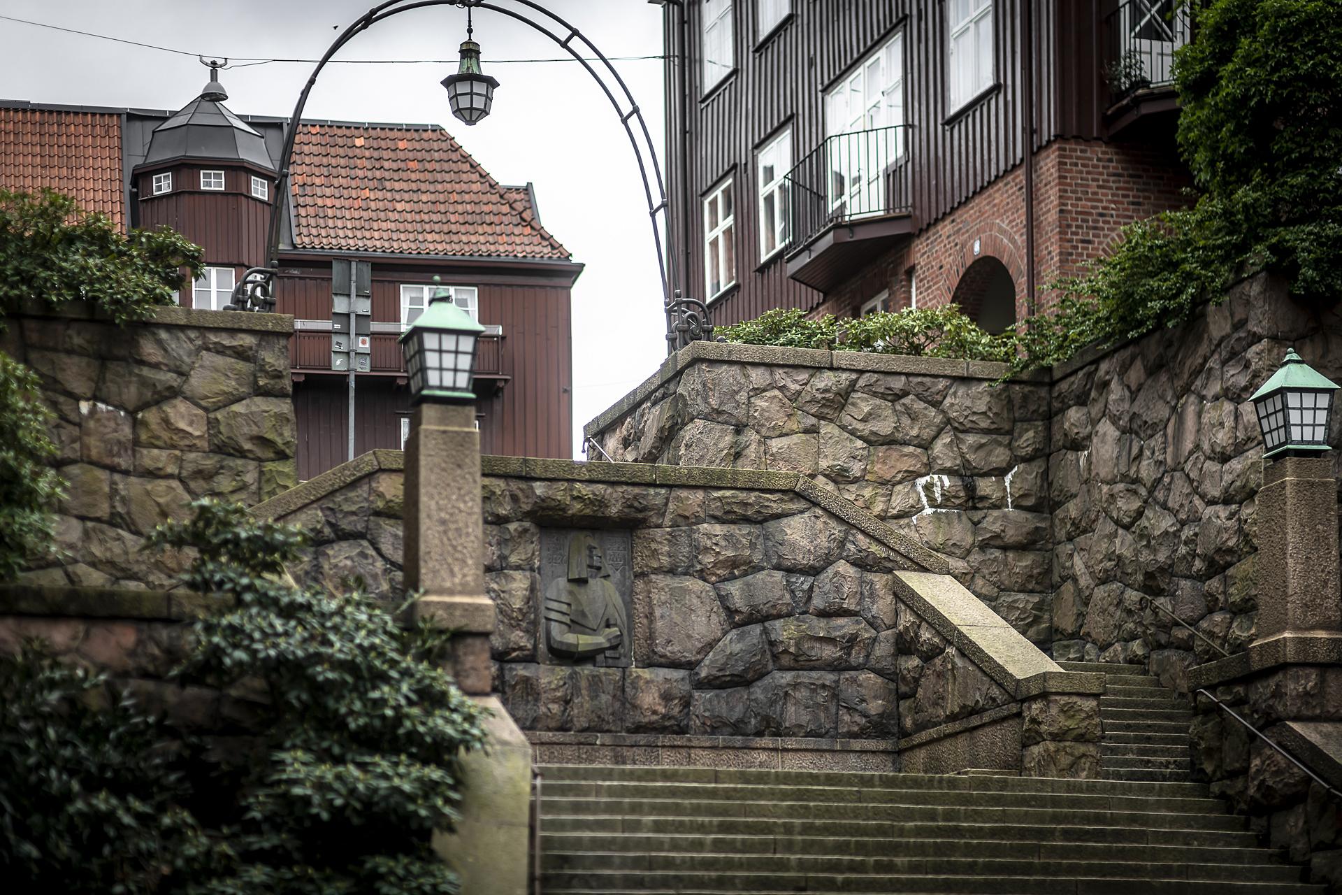 Praktfulla Erik Dahlbergs trappan ner mot Aschebergsgatans myller