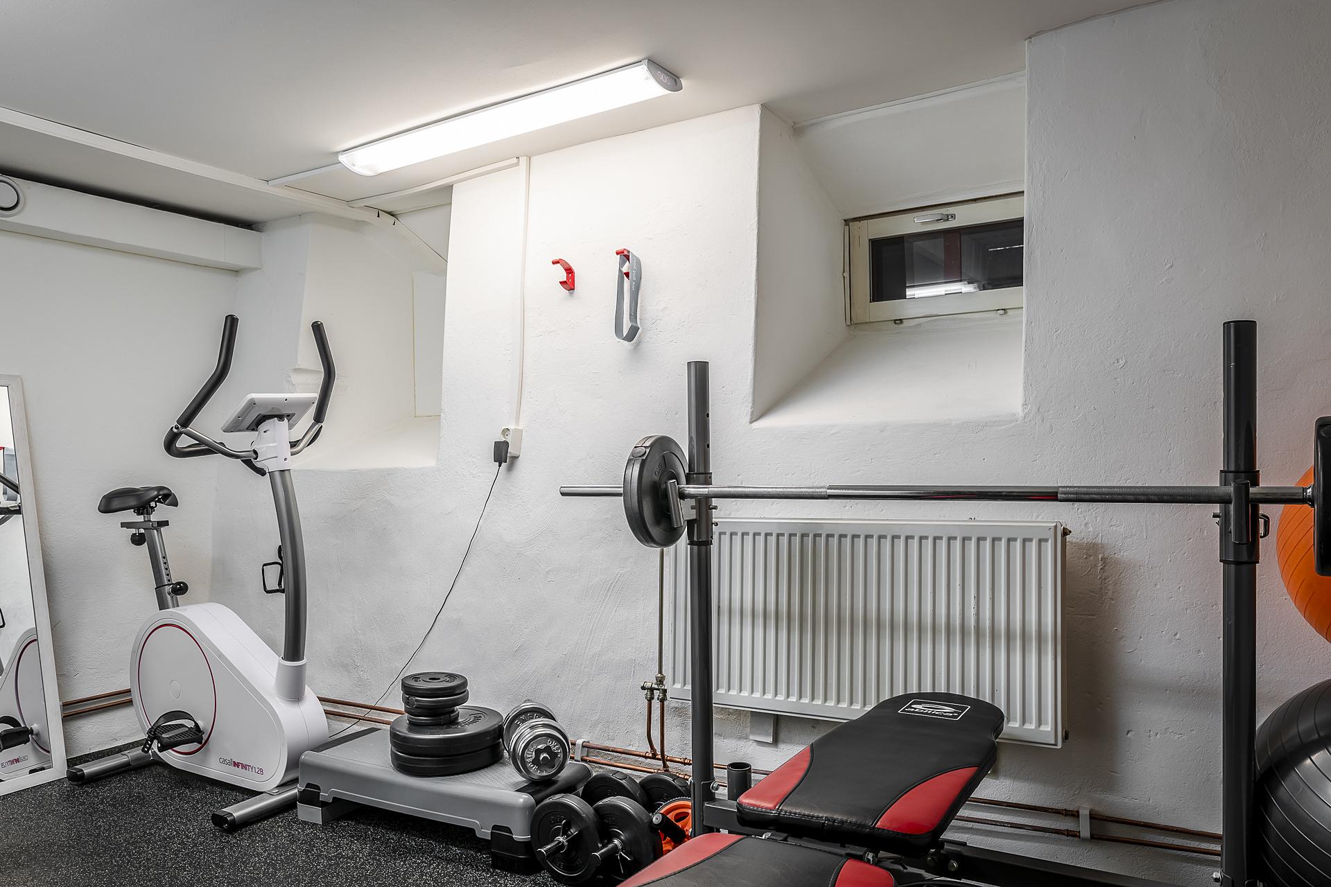 Gemensamt gym i källaren