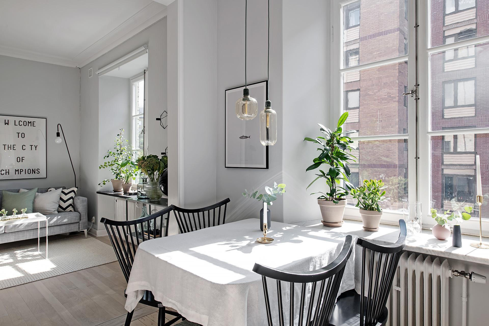 Lågupplöst Öppen härlig planlösning mellan allrum och kök