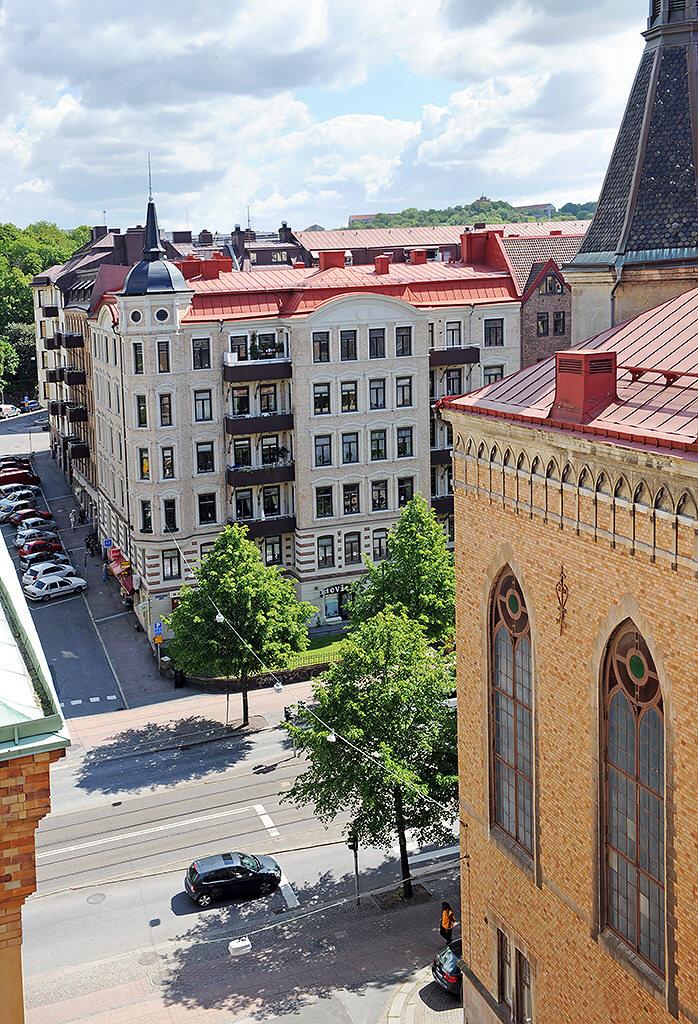 Rofyllt läge parallellt med Linnégatan