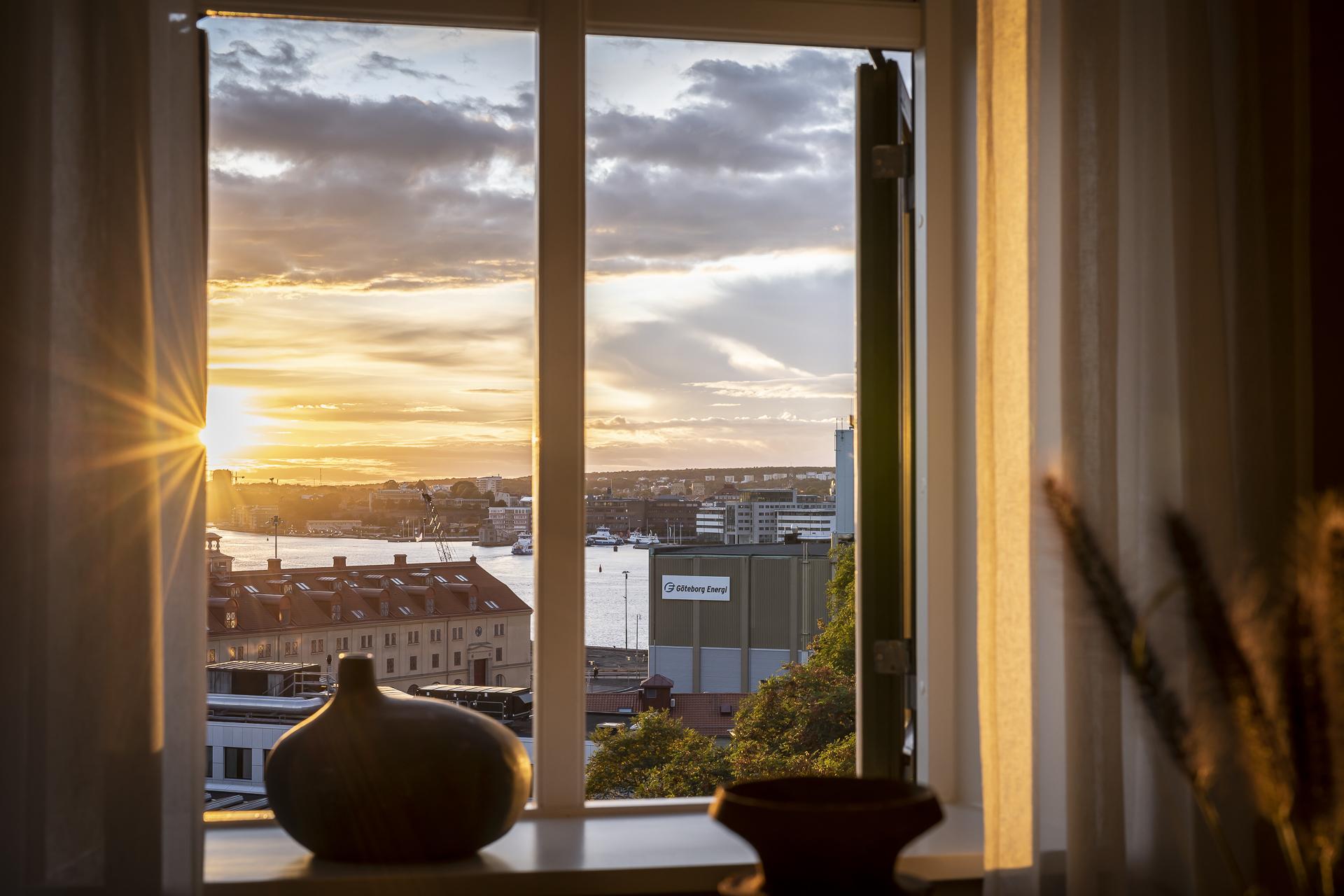 Solnedgången ser man från första parkett
