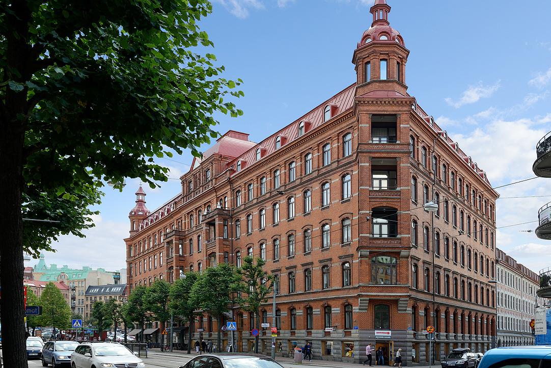 Föreningens pampiga hörnhus anno 1897