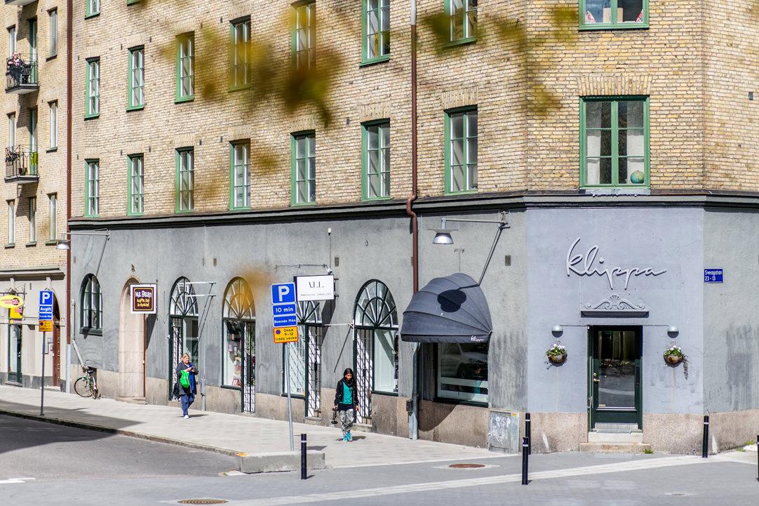 Små butiker i mysiga kvarter