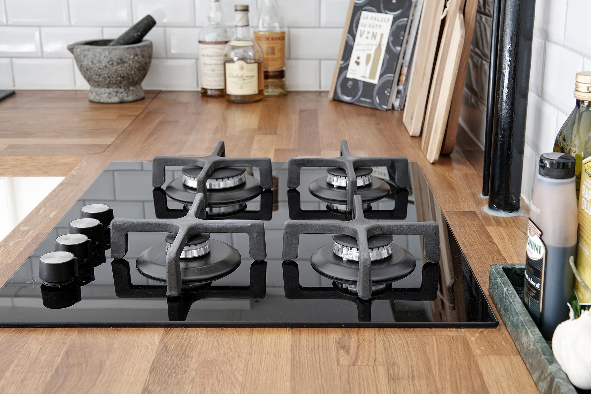 Lågupplöst Gasspis och elektrisk ugn