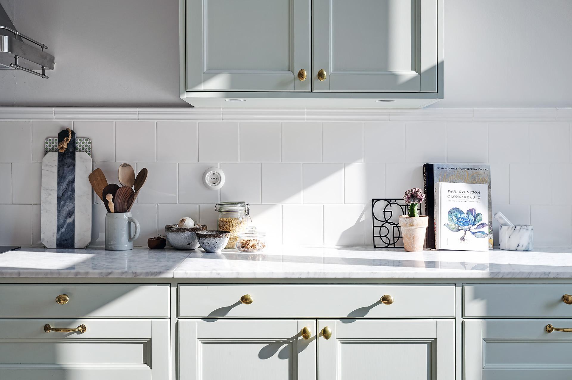 Smakfullt kök i Lindblomsgrön