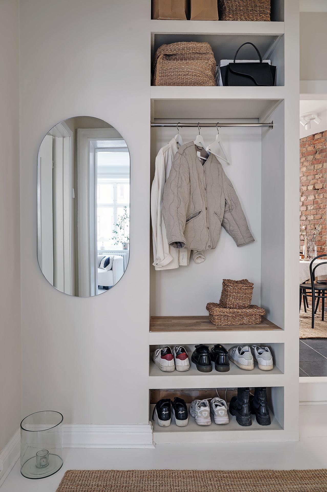 Även här finns platsbyggd förvaring