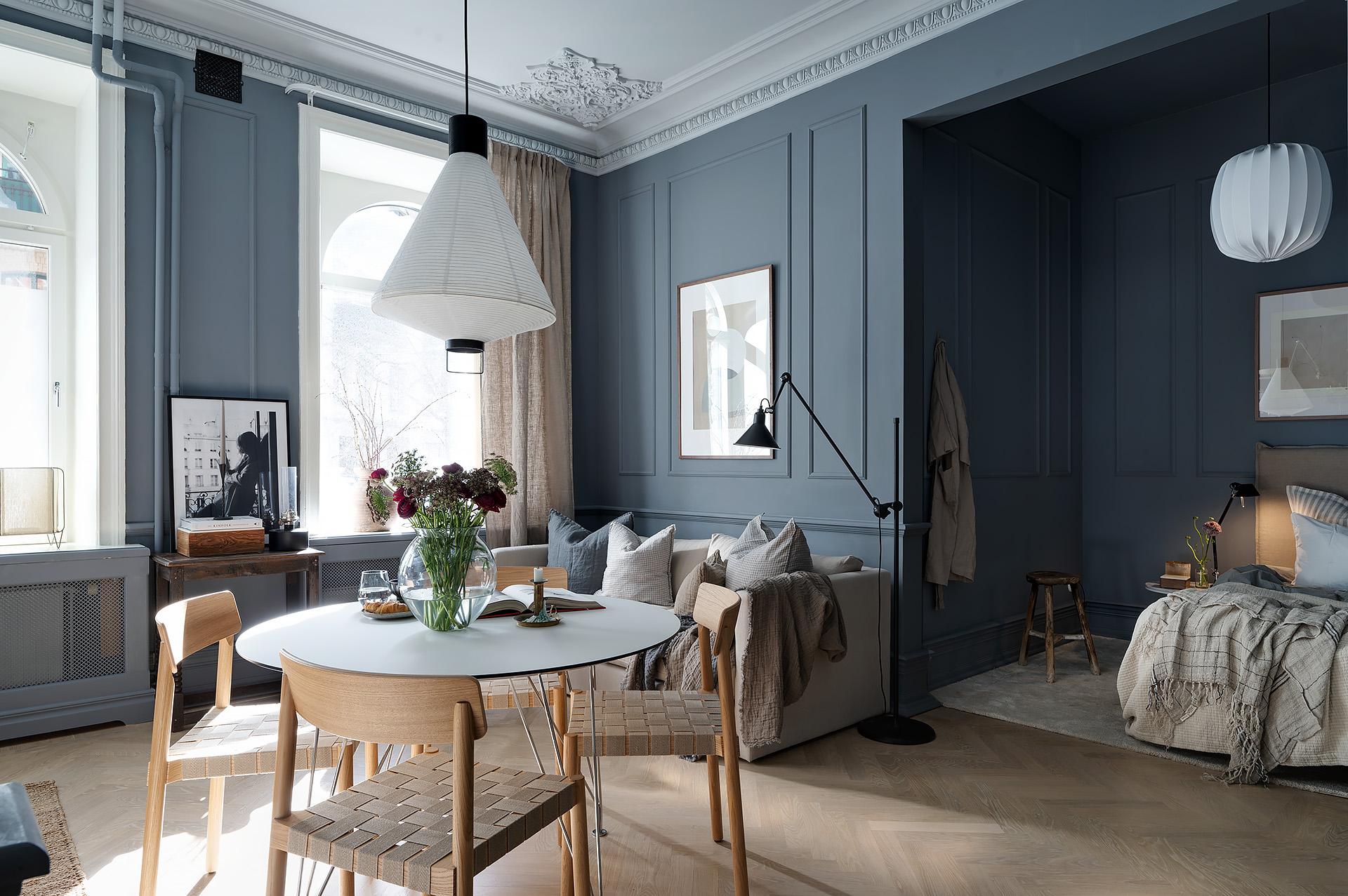 Totalrenoverad 2020 med 3,5 m i takhöjd