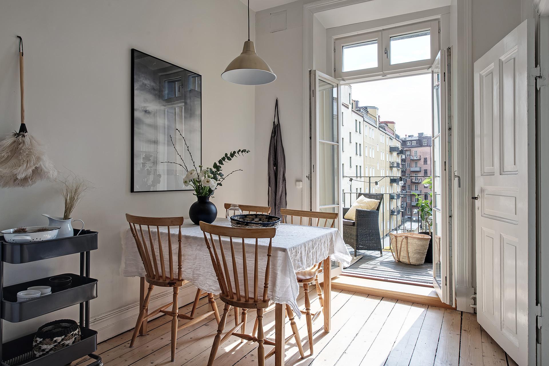 Njut av middagen inne