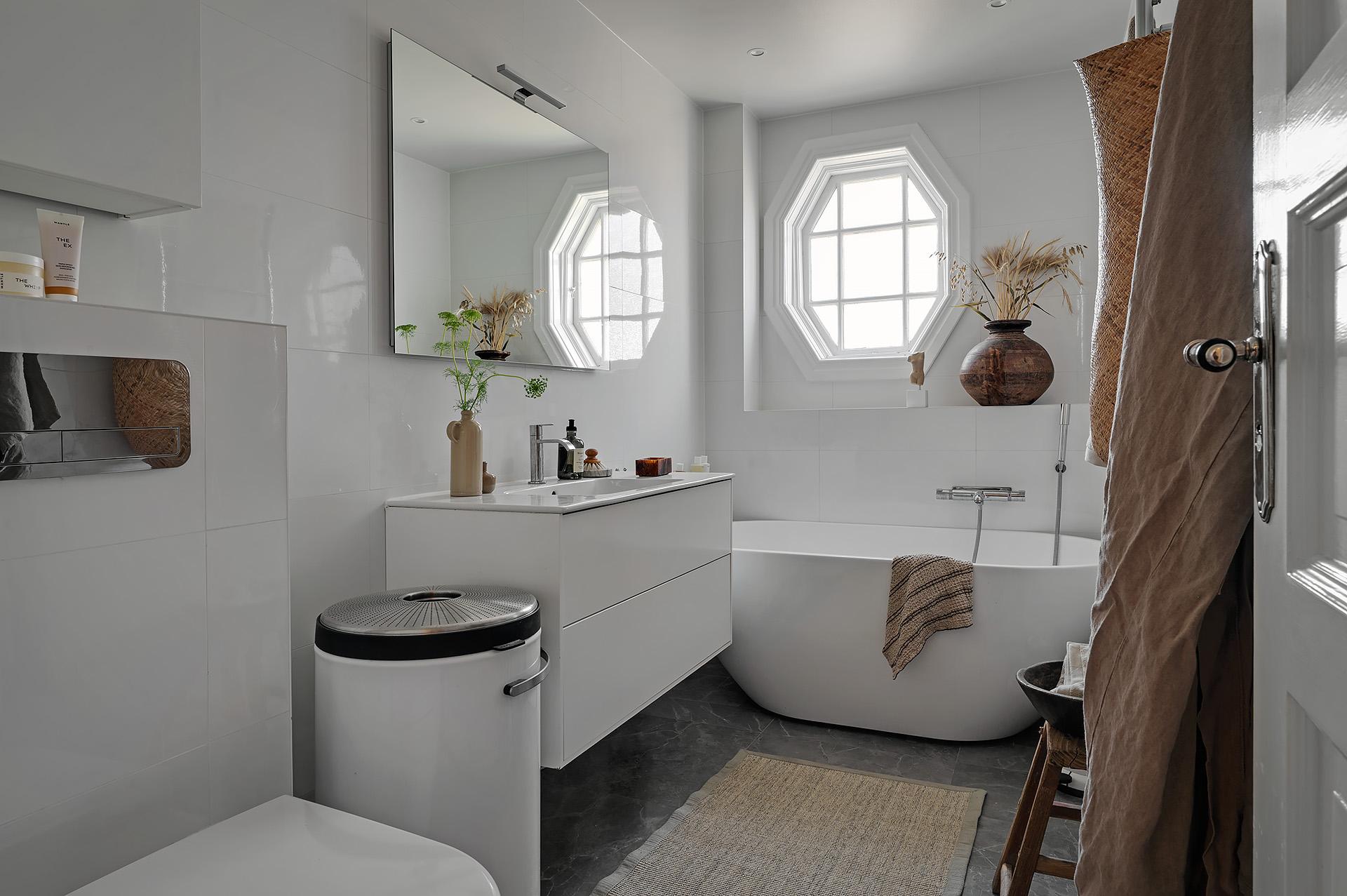 Renoverat badrum med badkar