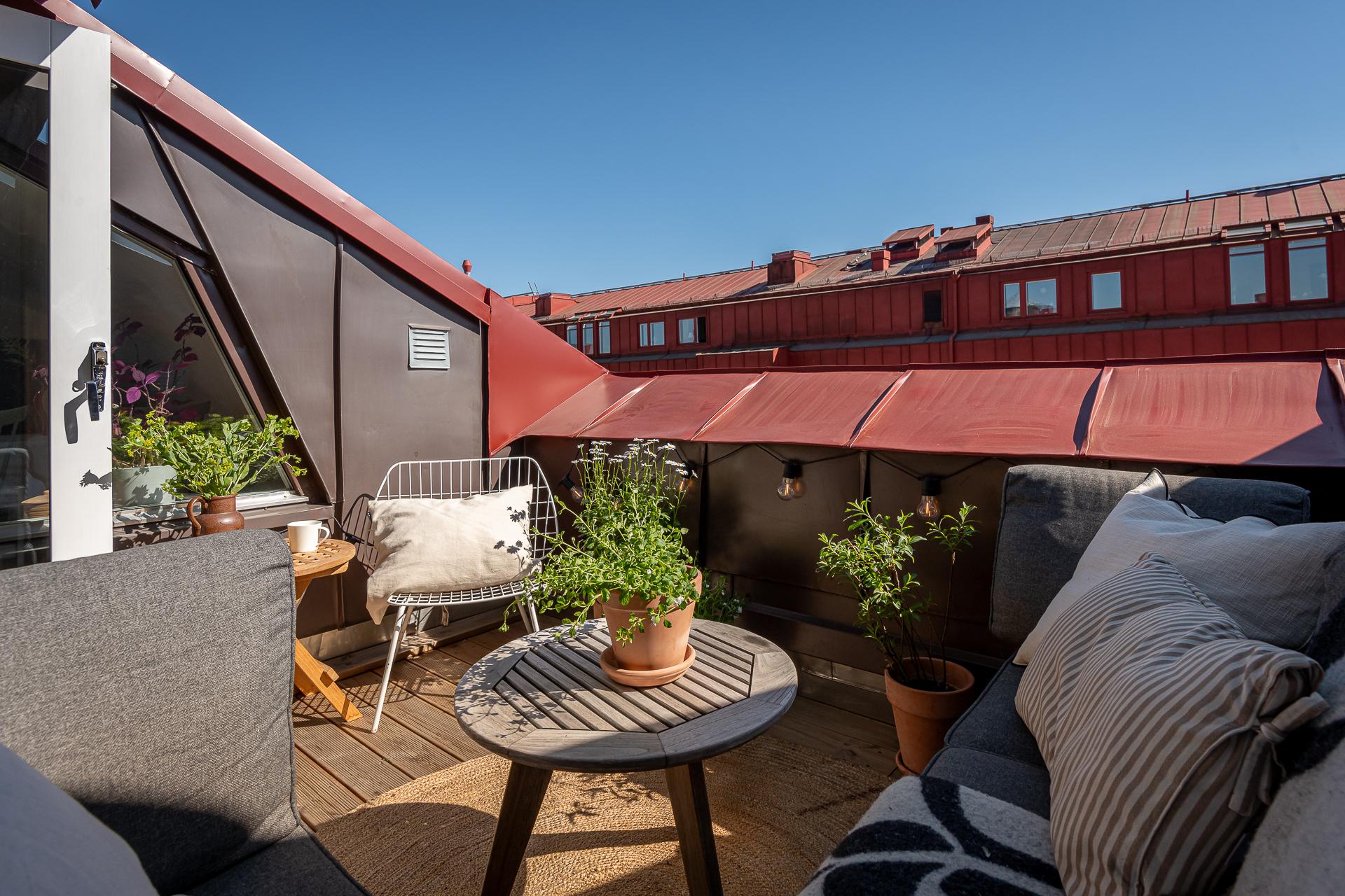 Drömlik söderterrass med sol hela dagen