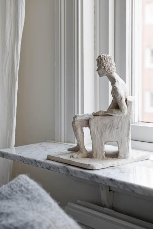 Fönsterbräda i marmor