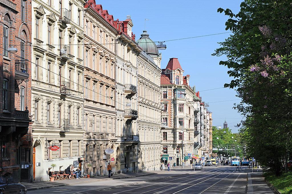 Aschebergsgatan 13 - mitt i den vackra stenstaden