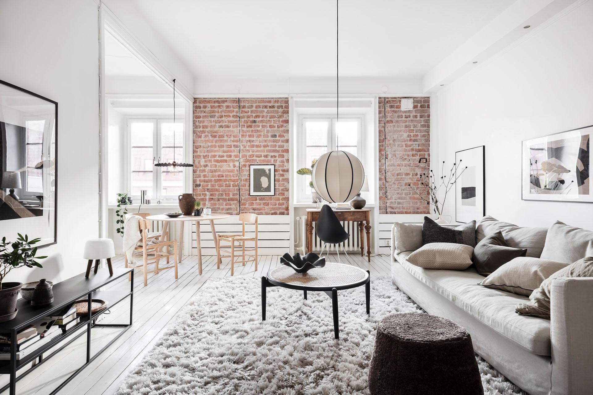 Ljus och luftig 1920-talslägenhet på våning 5