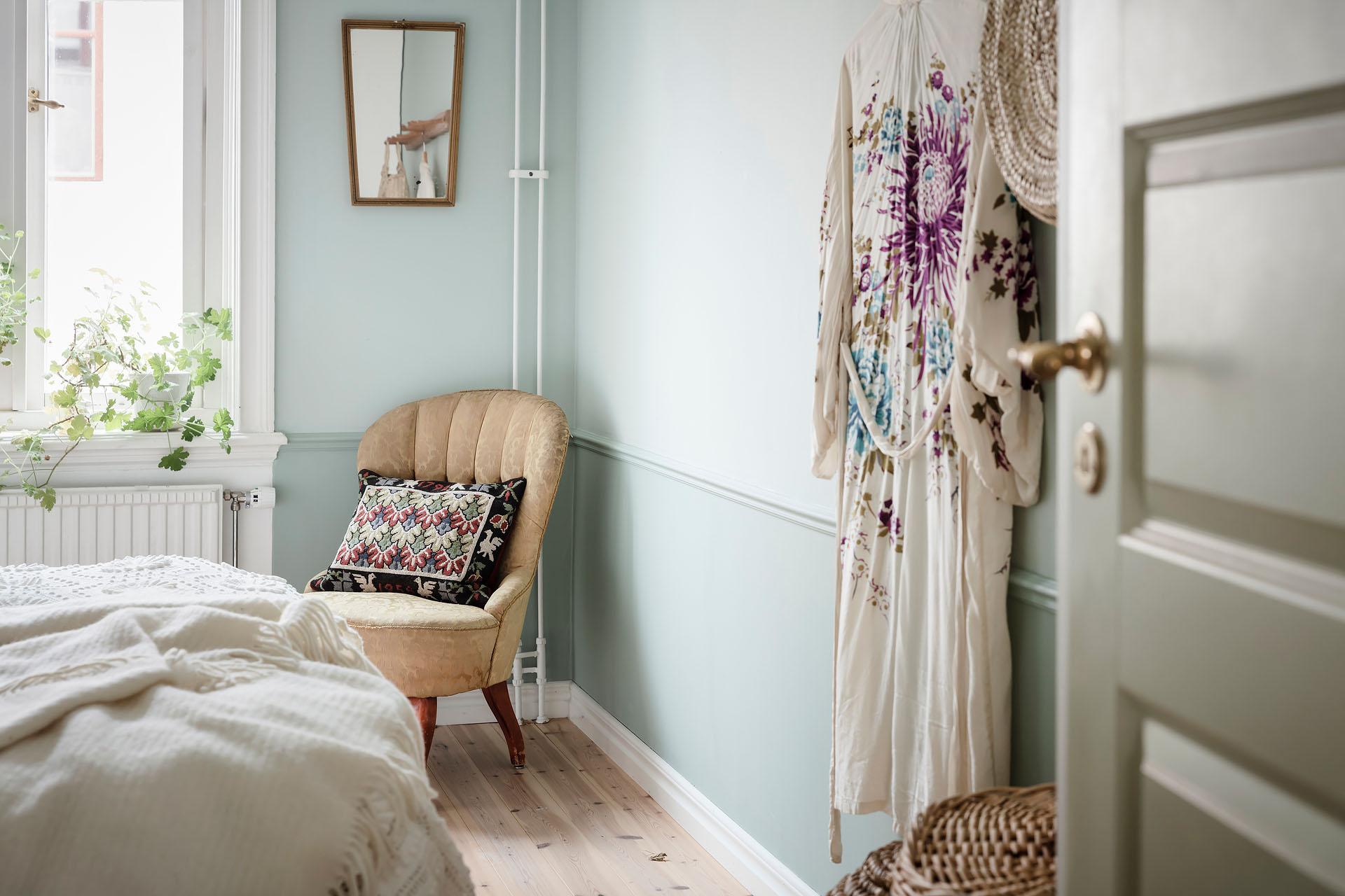 Svala nyanser från Little Greene på väggarna