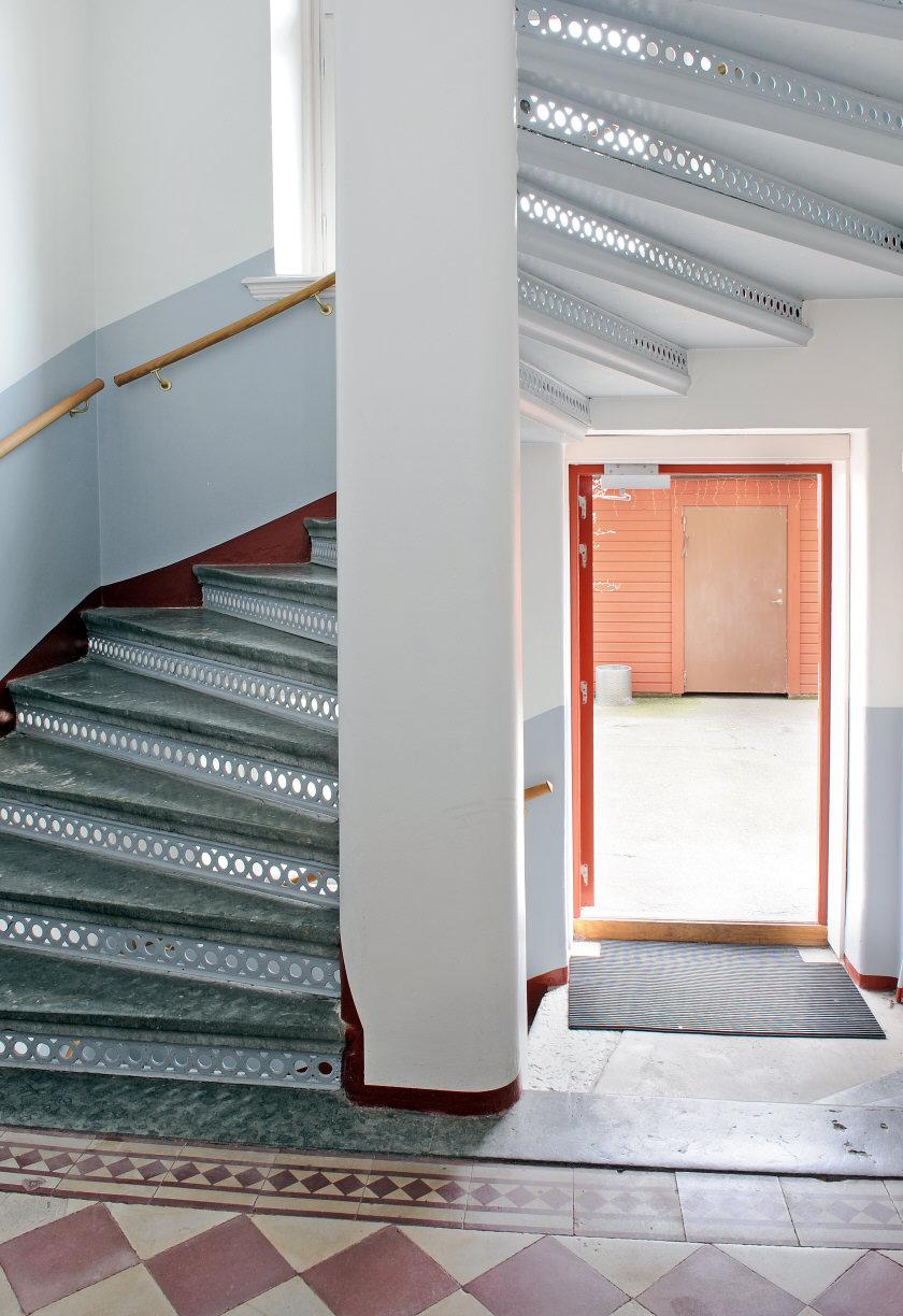 Renoverade trapphus i tidsenligt utförande