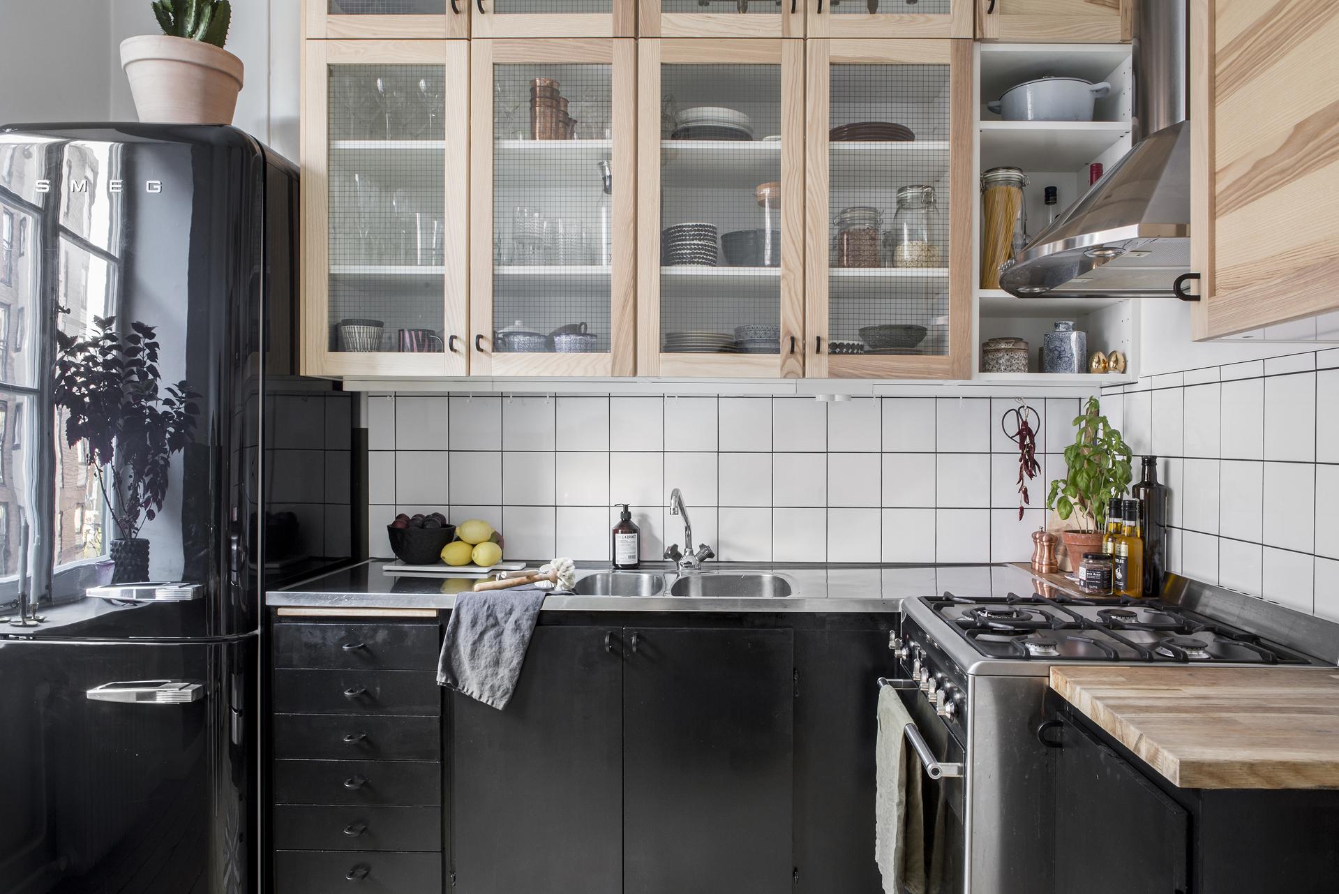 Glasade luckor ger ett luftigt intryck