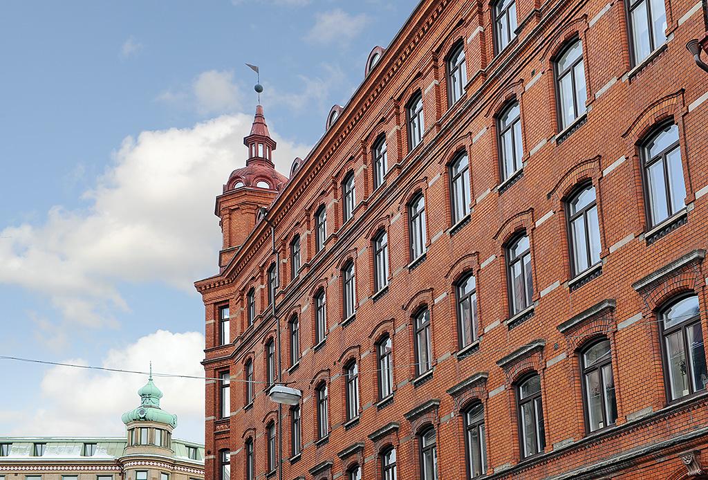 Välkommen till hörnhuset Linnégatan 9/Fjärde Långgatan 2