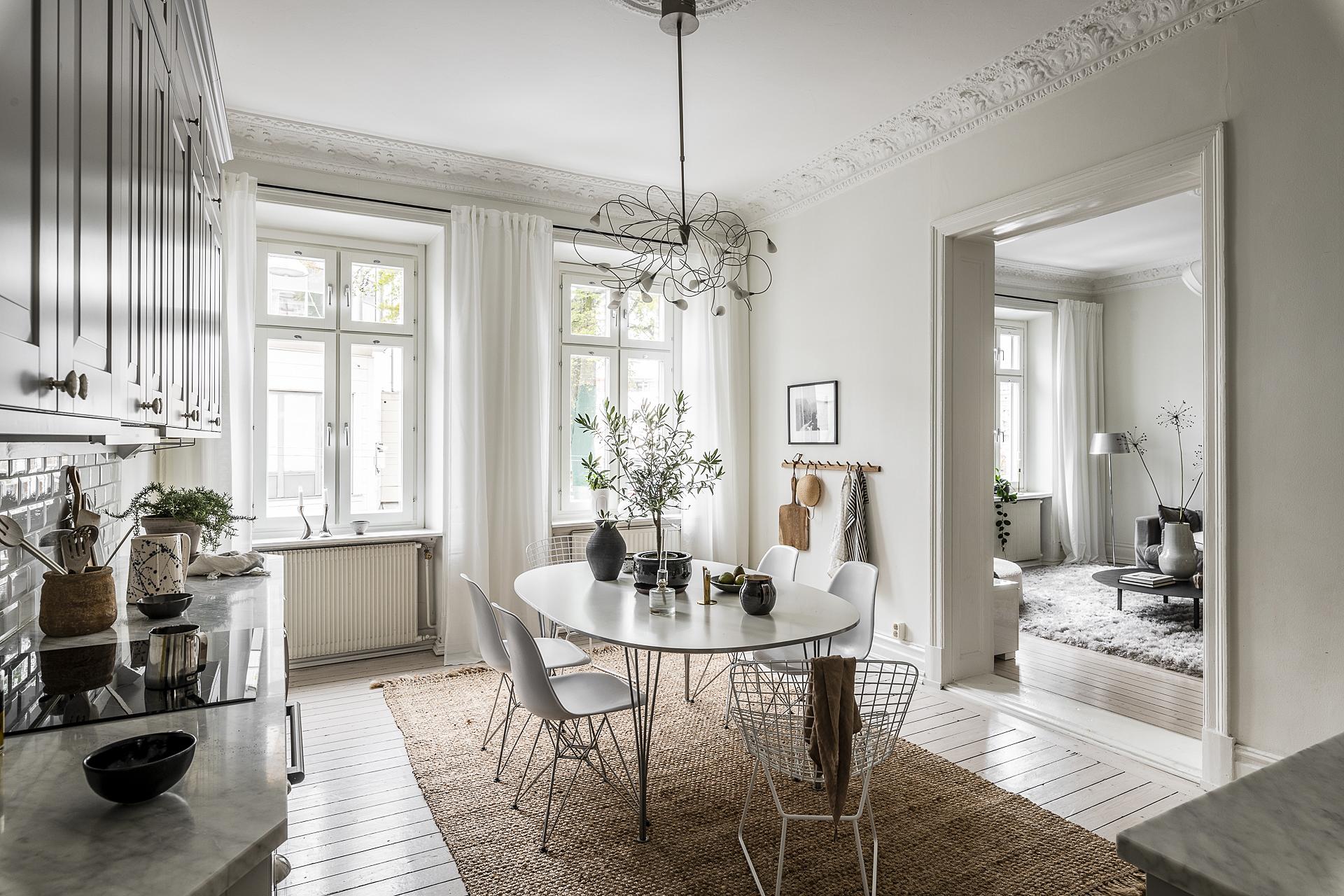 Köket med versalt K